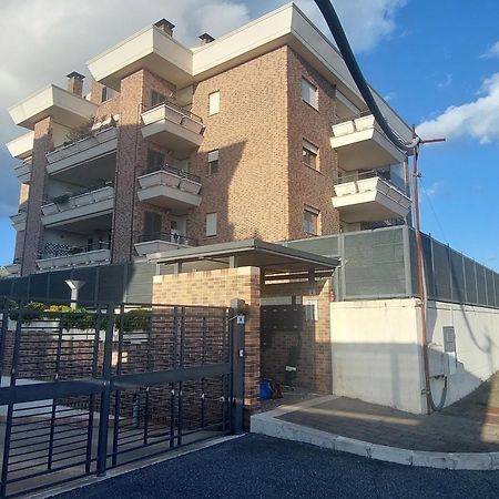 Relax & Business Luxury Apartment Velletri Exterior photo